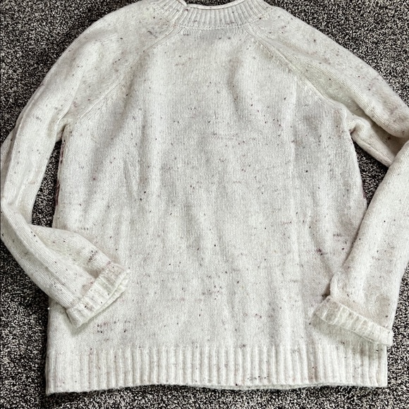 Croft & Barrow Sweater Cozy Sweater - Picture 7 of 7